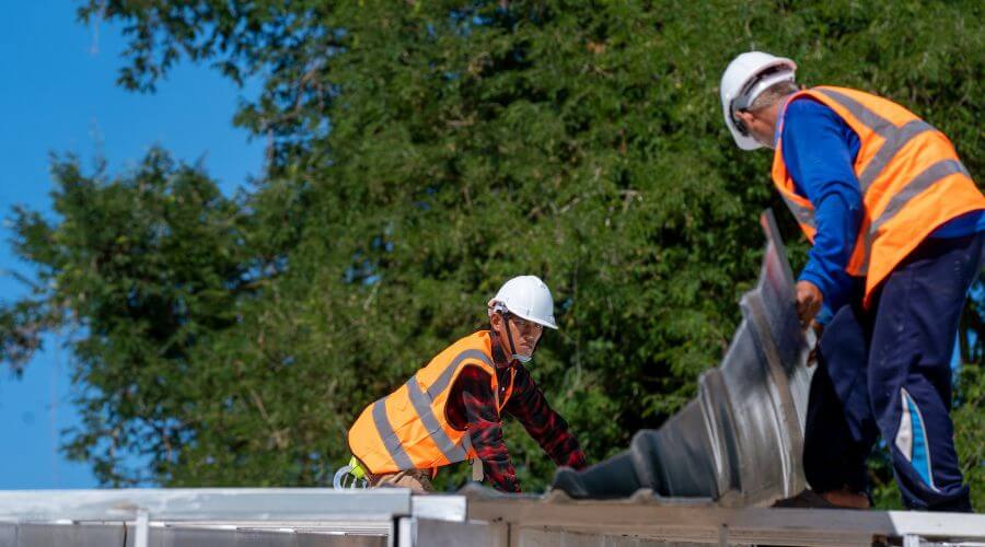 Professional Flat Roofing Installation in Madisonburg, PA